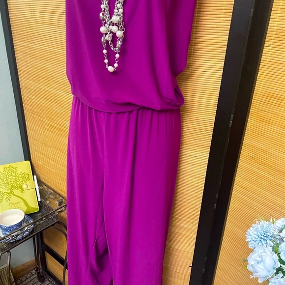 Tank Top-Magenta - Picture 3 of 5